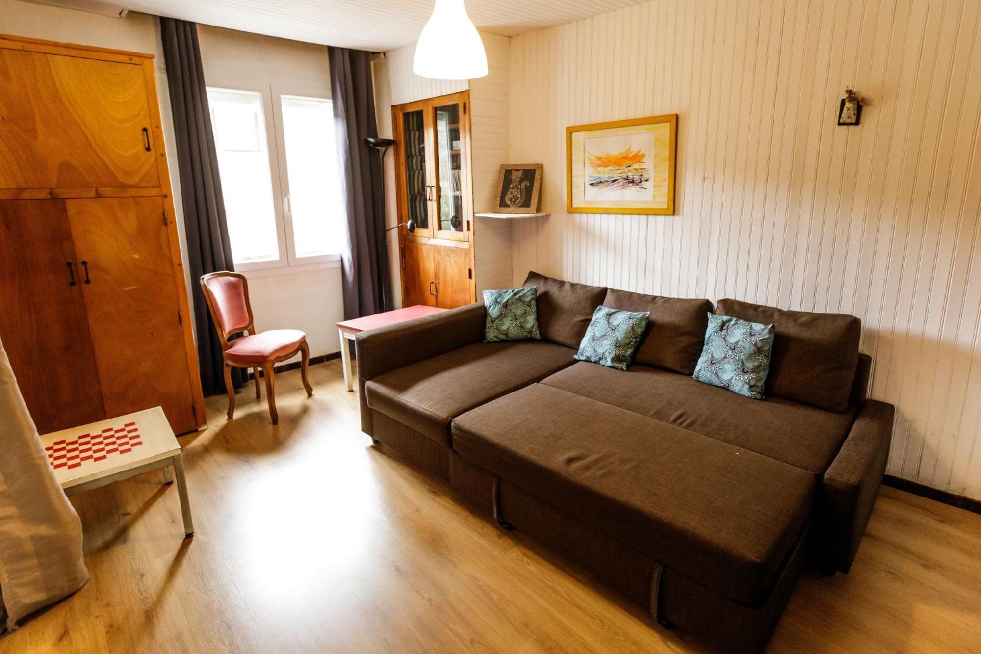 Gite Rue Tranquille Padern Экстерьер фото