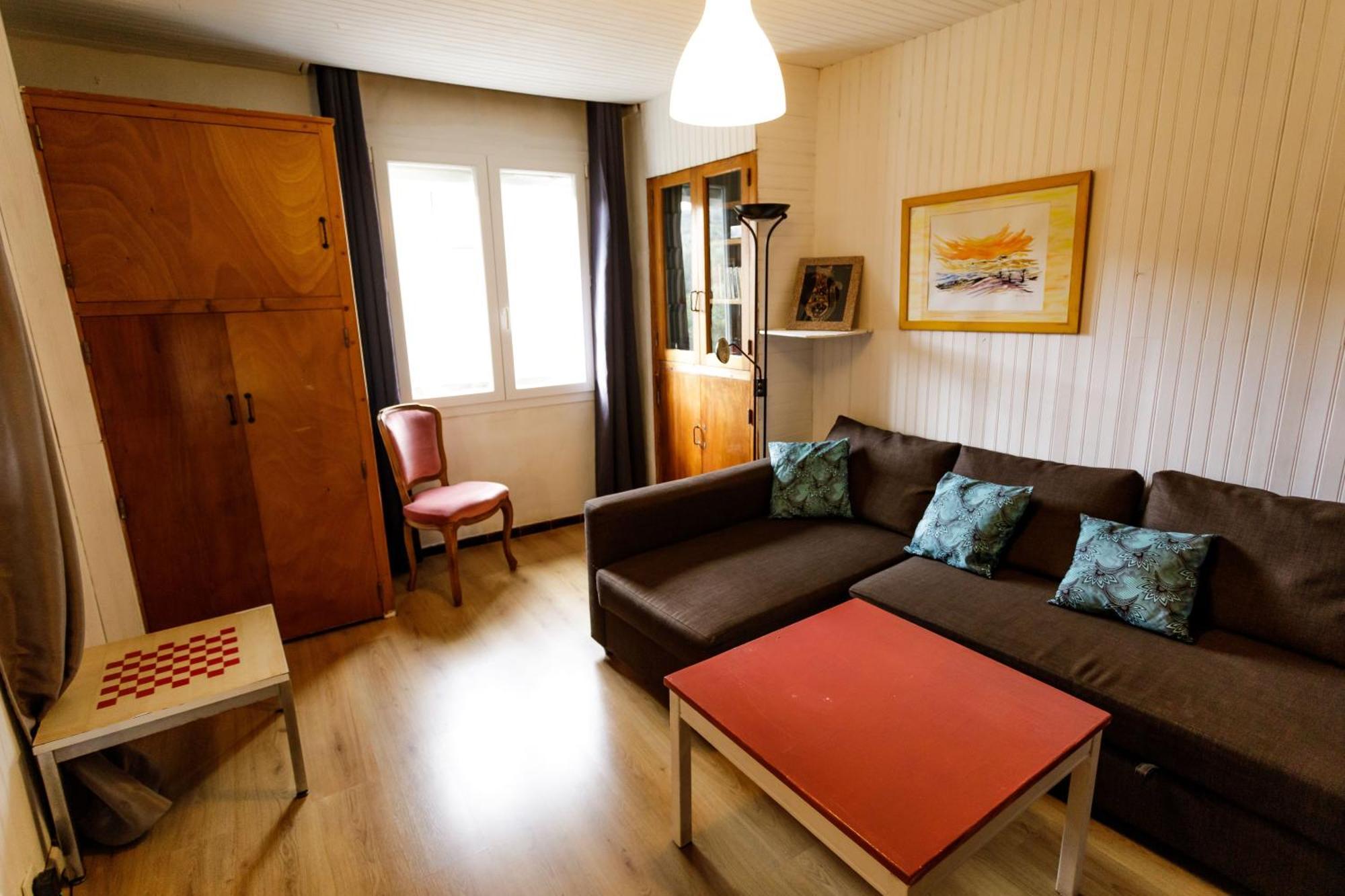 Gite Rue Tranquille Padern Экстерьер фото